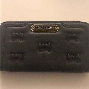 Betsey Johnson wallet